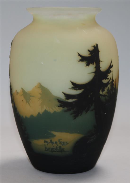 A Muller Freres cameo glass vase 17cm